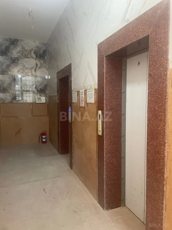 Satılır 3 otaqlı mənzil 98 m²