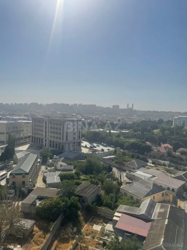 Satılır 3 otaqlı mənzil 98 m²