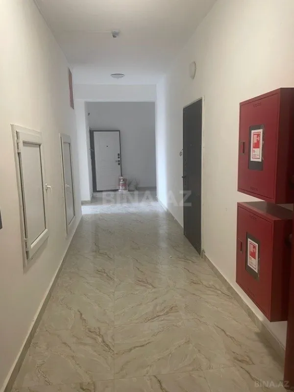 Satılır 3 otaqlı mənzil 98 m²