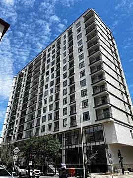 Satılır 3 otaqlı mənzil 117 m²