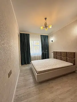 Satılır 2 otaqlı mənzil 68 m²