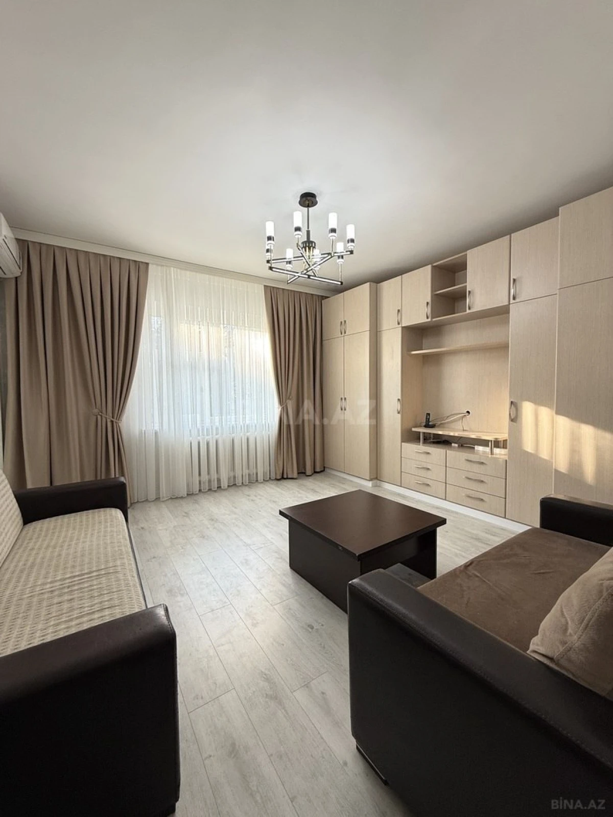 Satılır 2 otaqlı mənzil 68 m²