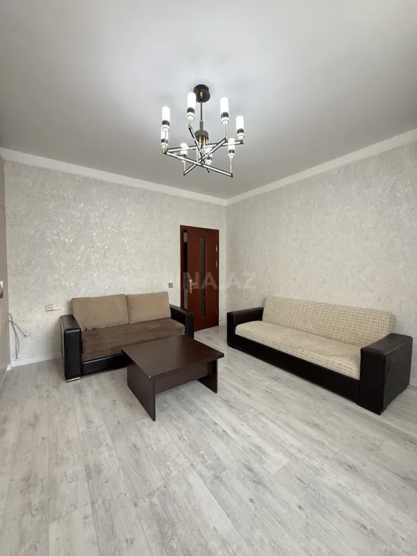 Satılır 2 otaqlı mənzil 68 m²