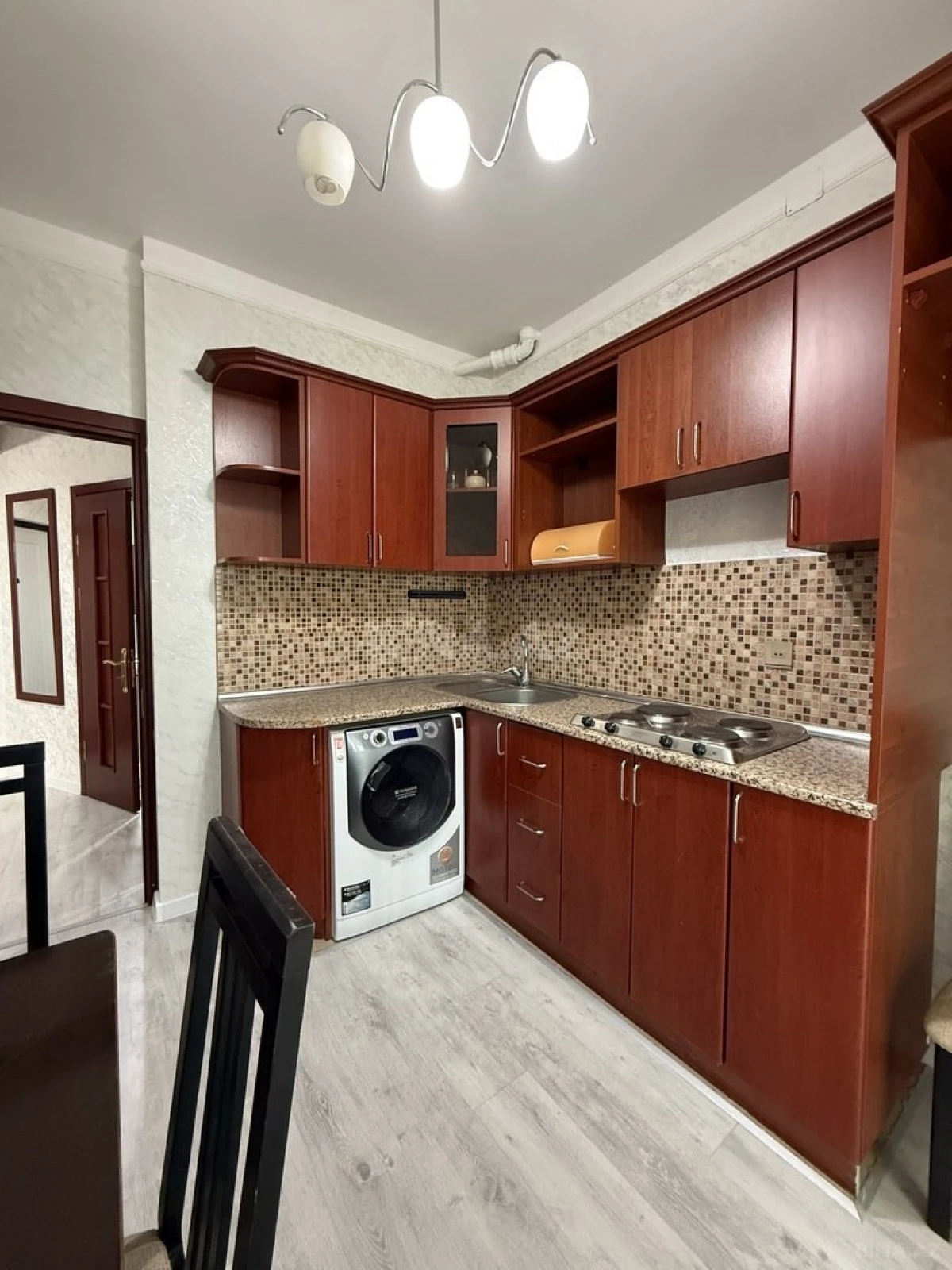 Satılır 2 otaqlı mənzil 68 m²