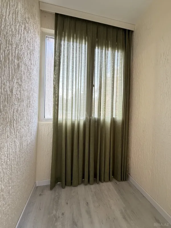 Satılır 2 otaqlı mənzil 68 m²