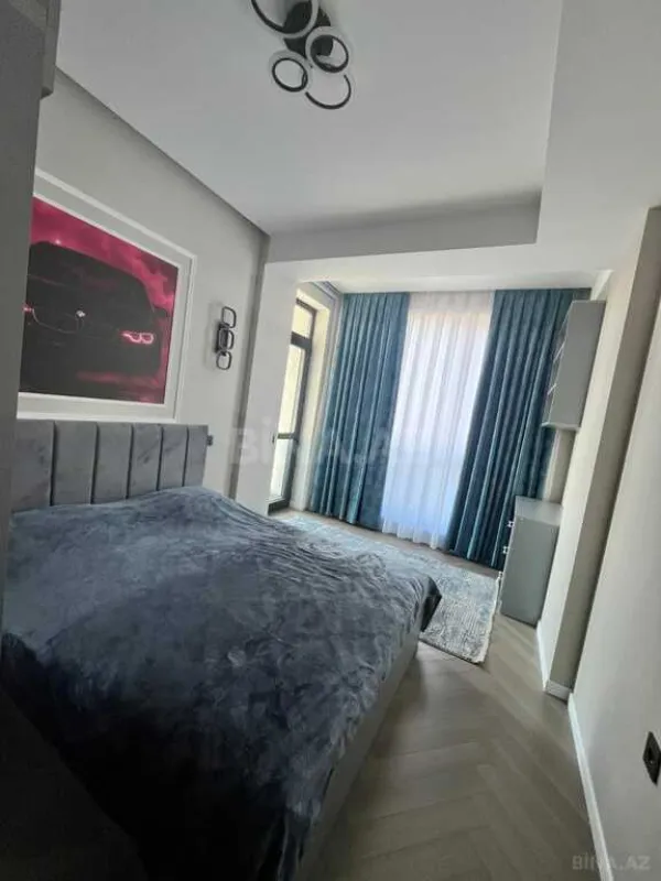 Kirayə verilir 3 otaqlı mənzil 116 m²