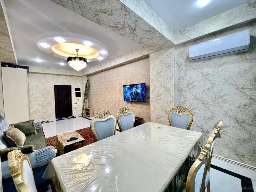 Kirayə verilir 3 otaqlı mənzil 110 m²