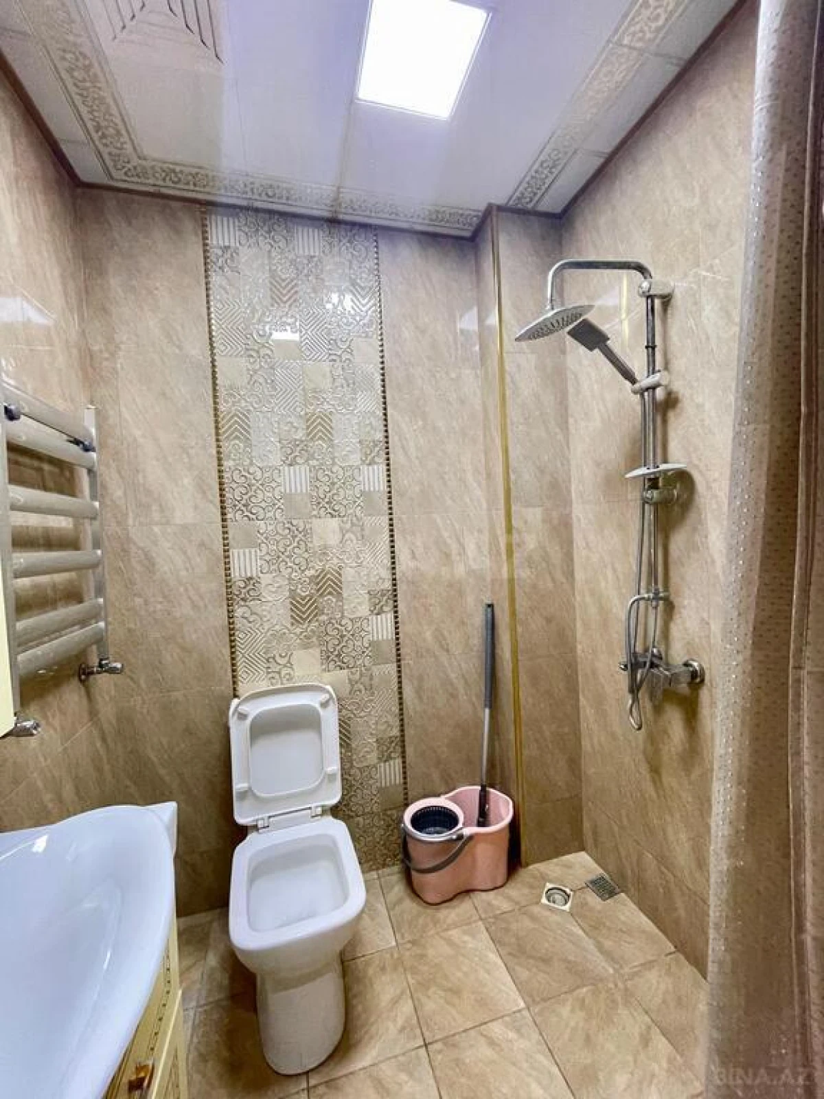 Kirayə verilir 3 otaqlı mənzil 110 m²