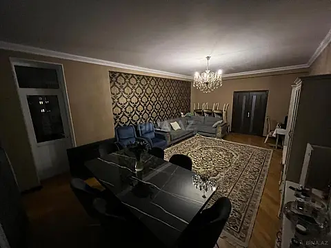 Satılır 3 otaqlı mənzil 147 m²