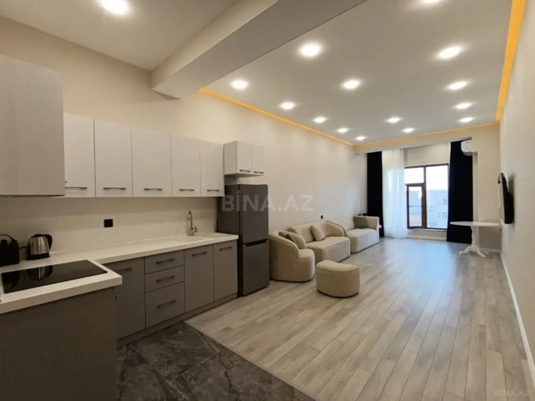 Kirayə verilir 2 otaqlı mənzil 74 m²