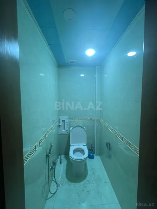 Satılır 3 otaqlı mənzil 125 m²