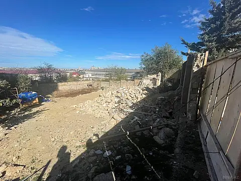 Satılır torpaq sahəsi 10 m²