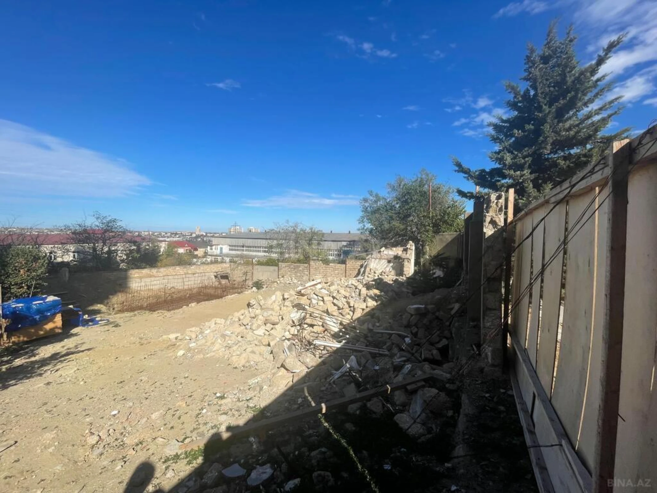 Satılır torpaq sahəsi 10 m²