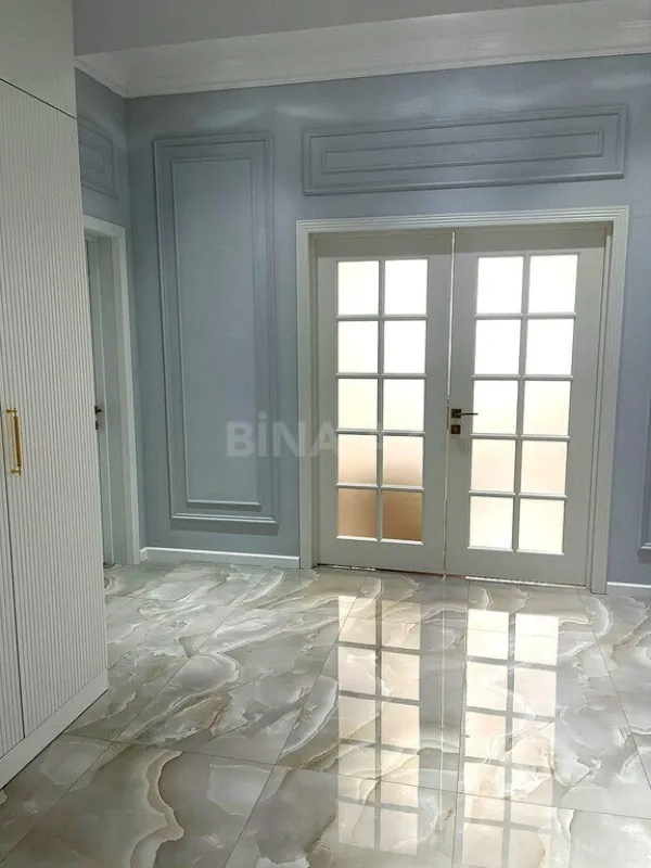 Satılır 3 otaqlı mənzil 110.5 m²