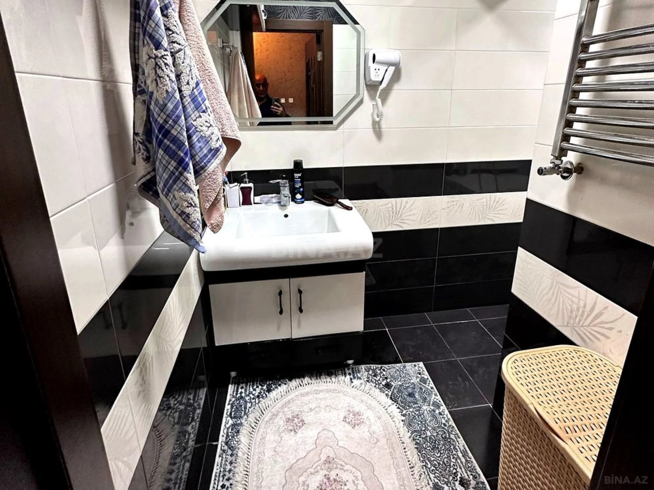 Satılır 5 otaqlı mənzil 125 m²