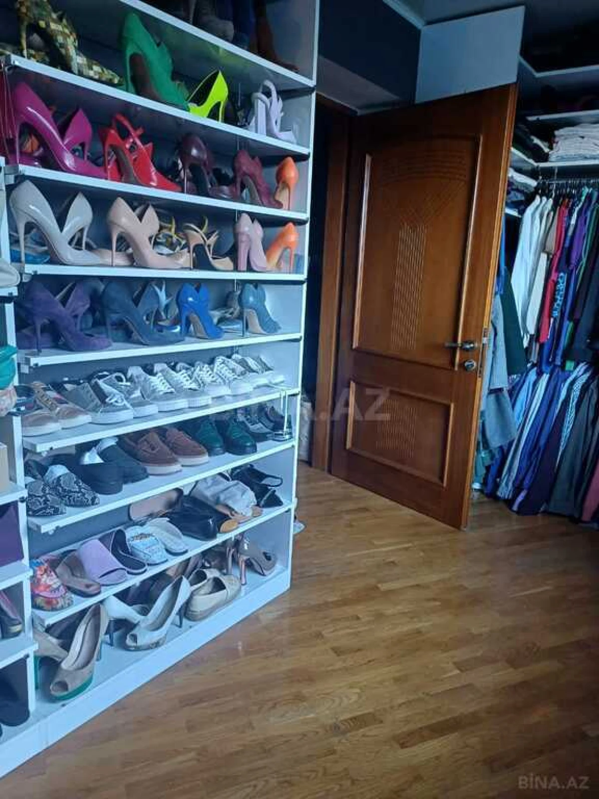 Satılır 3 otaqlı mənzil 70 m²