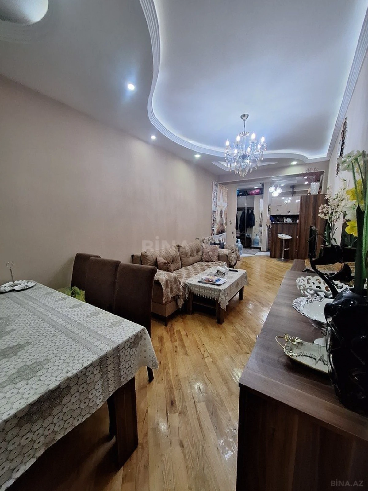Satılır 4 otaqlı mənzil 110 m²