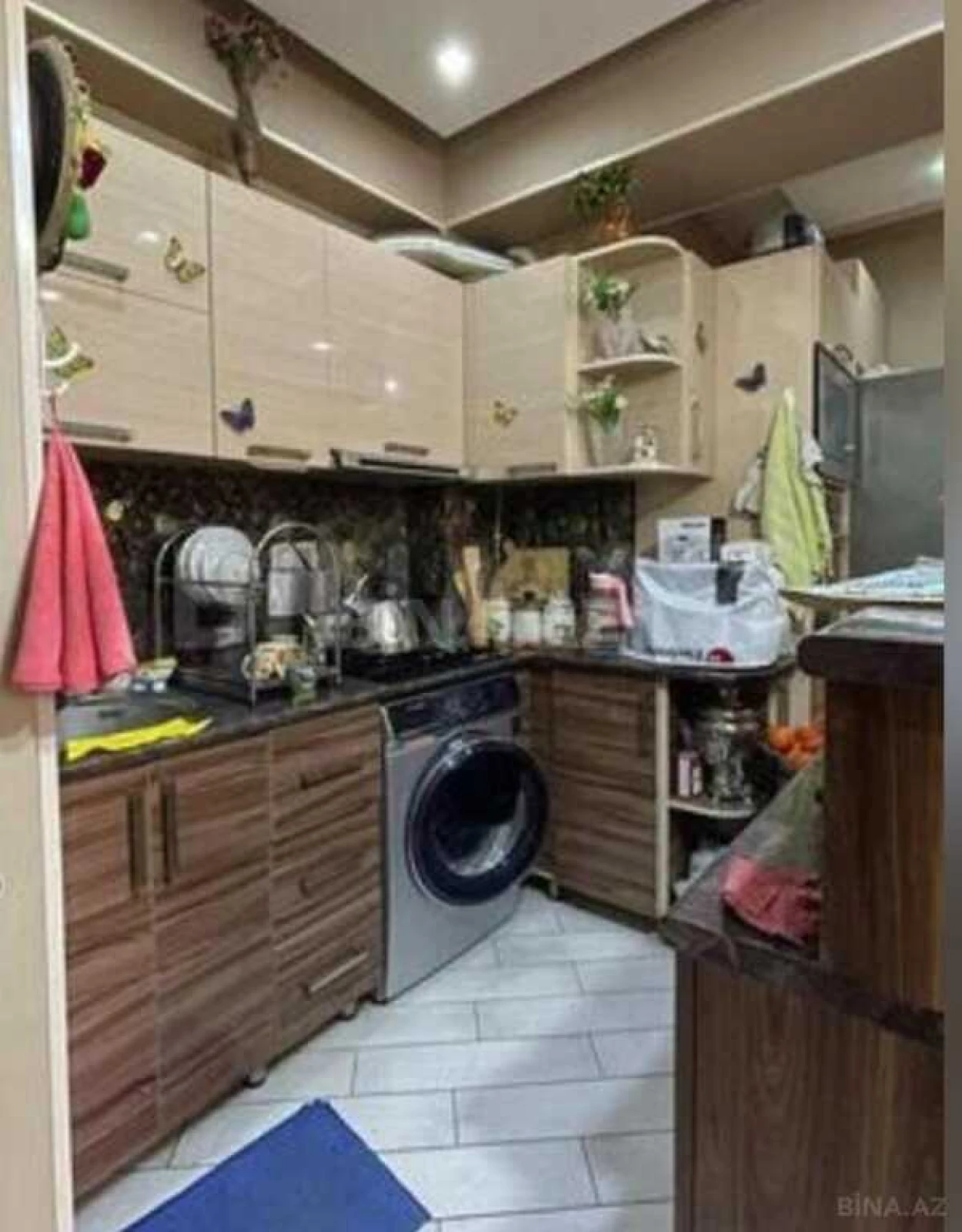 Satılır 4 otaqlı mənzil 110 m²