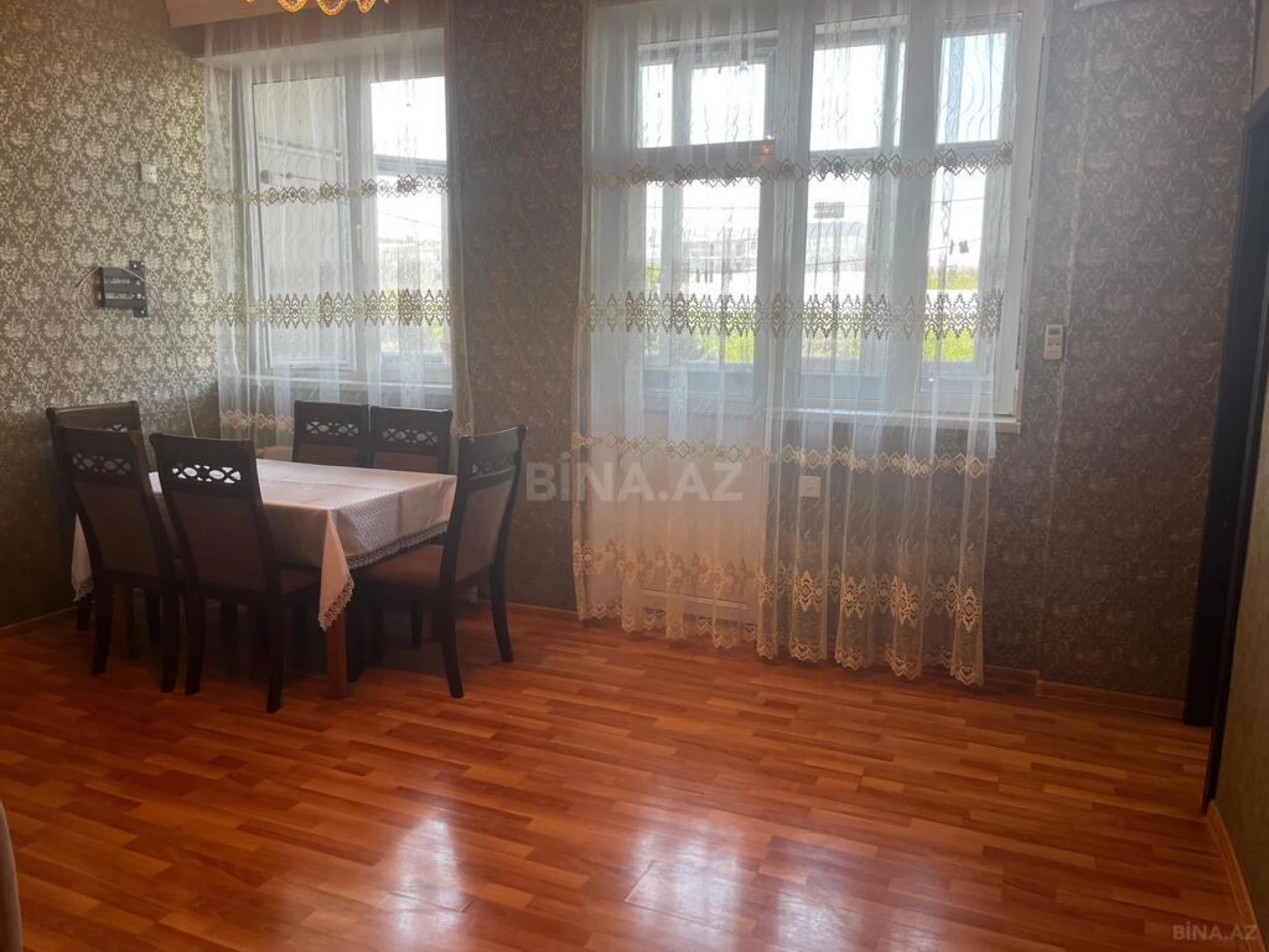Kirayə verilir 3 otaqlı mənzil 80 m²