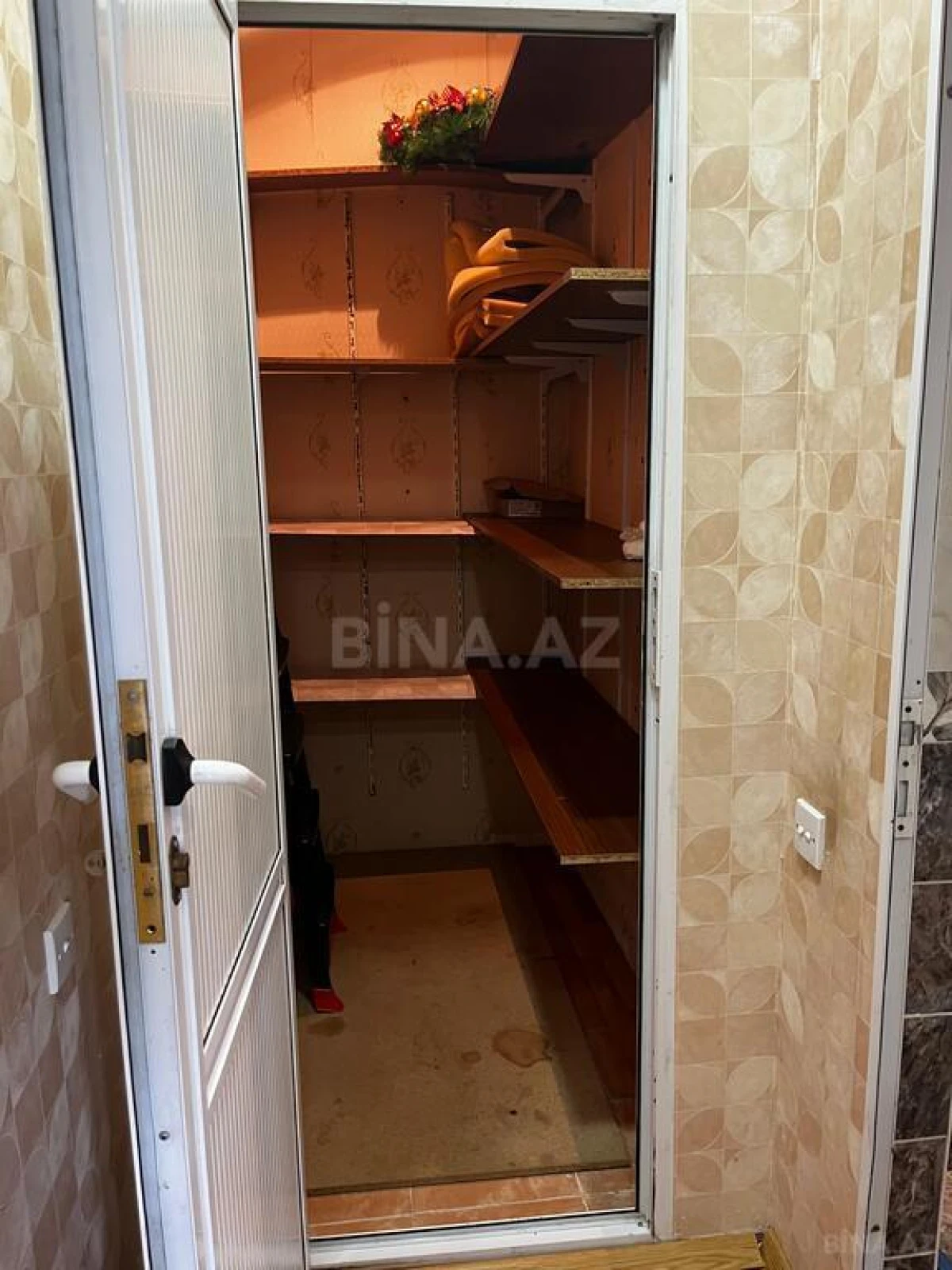 Kirayə verilir 3 otaqlı mənzil 80 m²