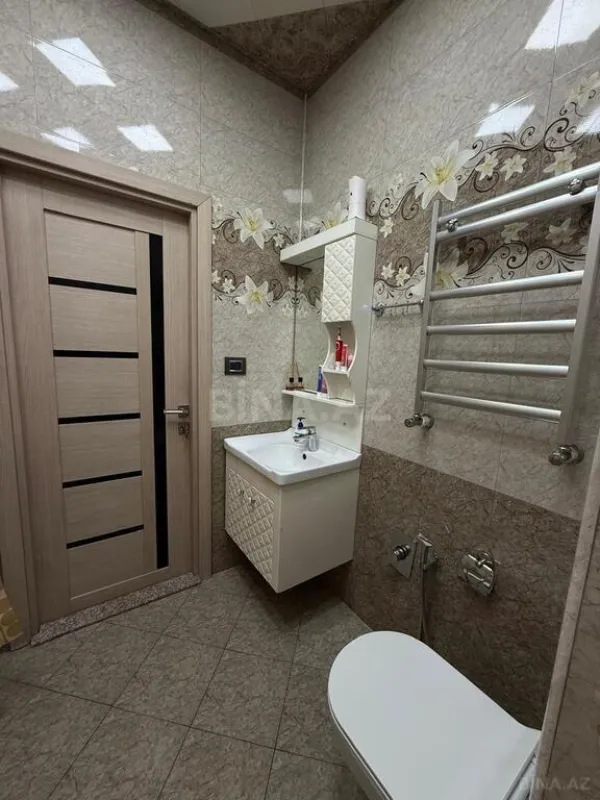 Satılır 3 otaqlı mənzil 81 m²