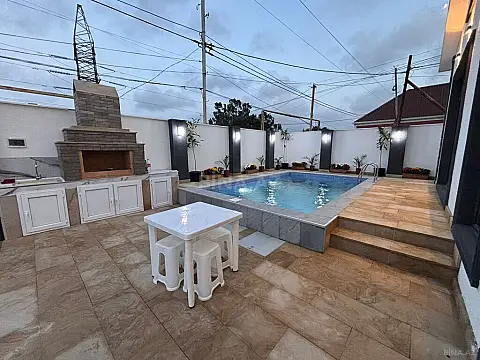 Satılır 4 otaqlı həyət evi 145 m²