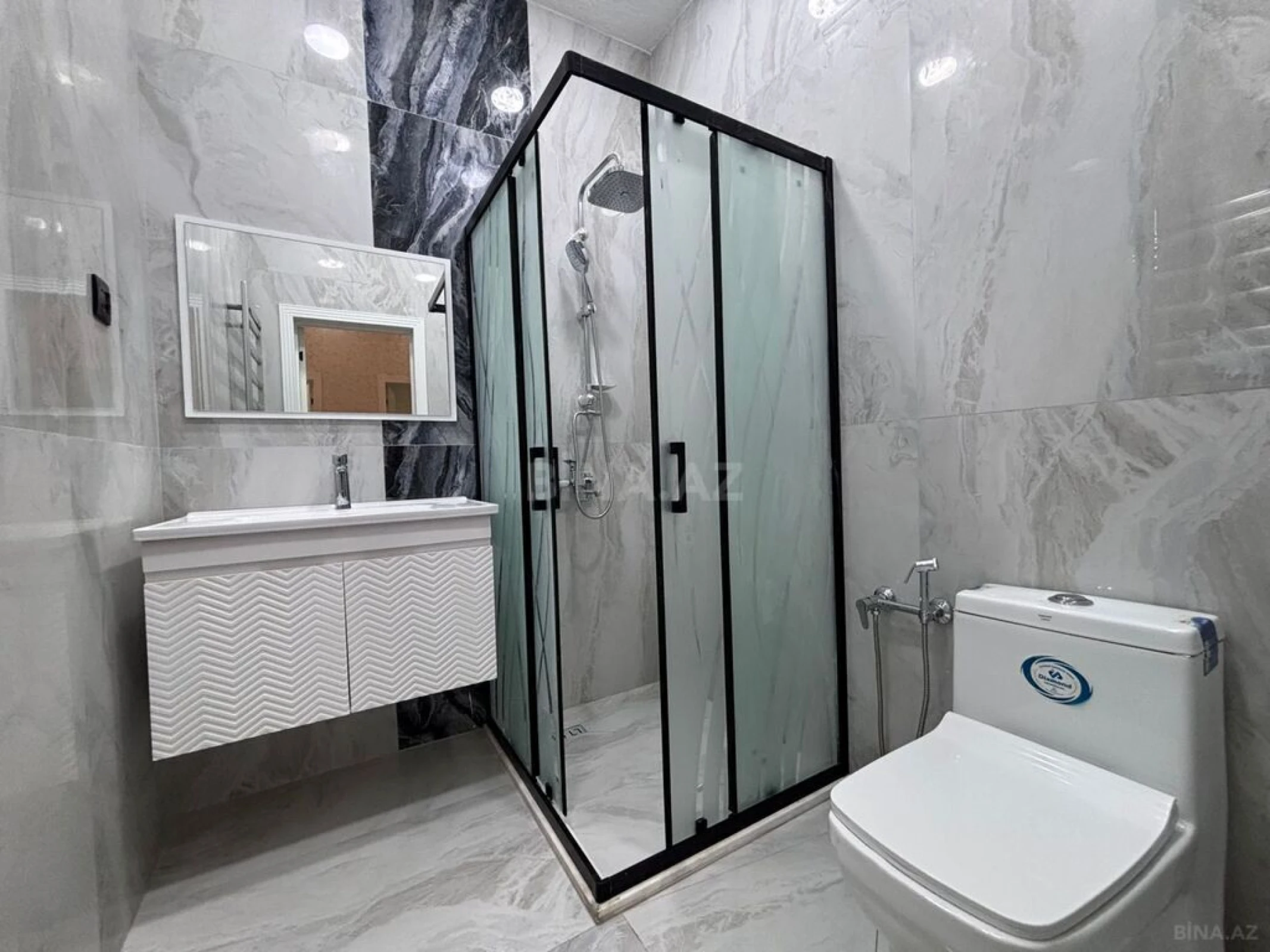 Satılır 4 otaqlı həyət evi 145 m²