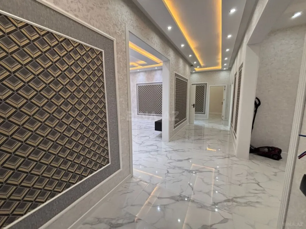 Satılır 4 otaqlı həyət evi 145 m²