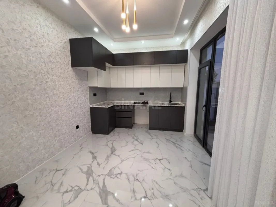 Satılır 4 otaqlı həyət evi 145 m²