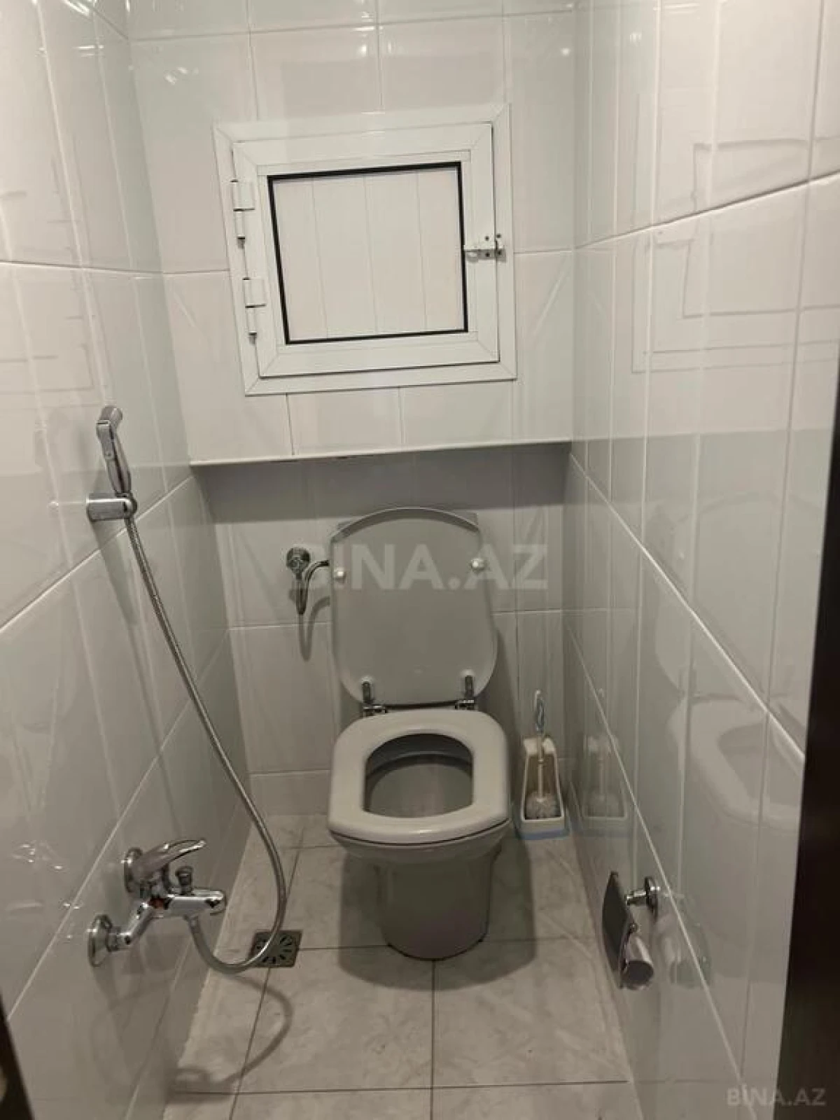 Satılır 4 otaqlı mənzil 120 m²