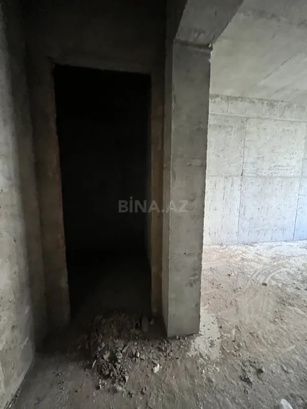 Satılır 2 otaqlı mənzil 95 m²