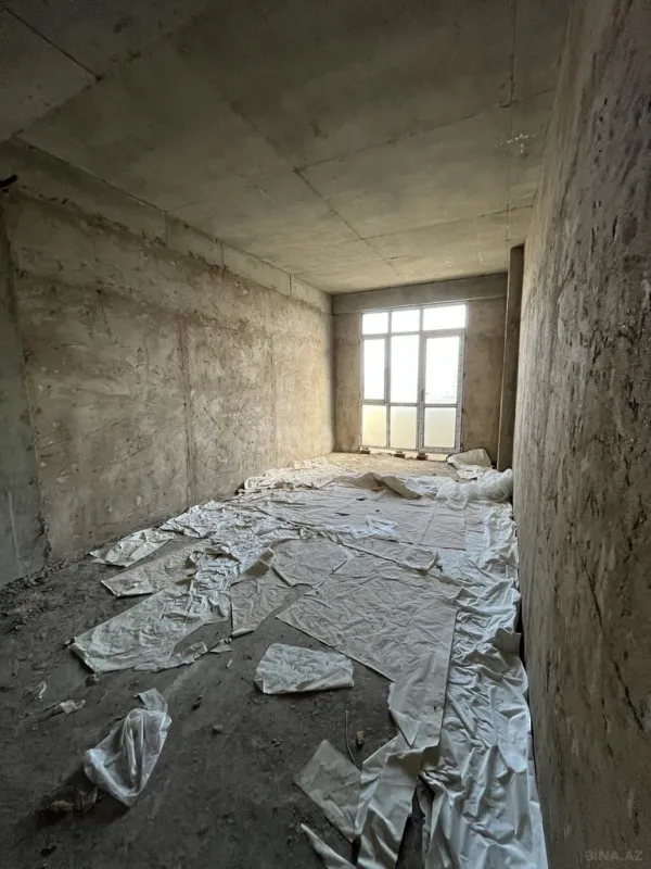 Satılır 2 otaqlı mənzil 99 m²