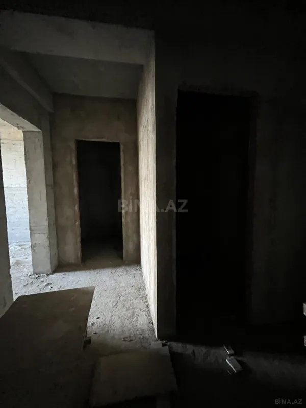 Satılır 2 otaqlı mənzil 99 m²