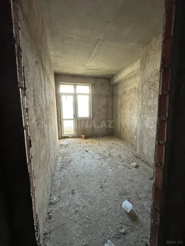 Satılır 2 otaqlı mənzil 99 m²