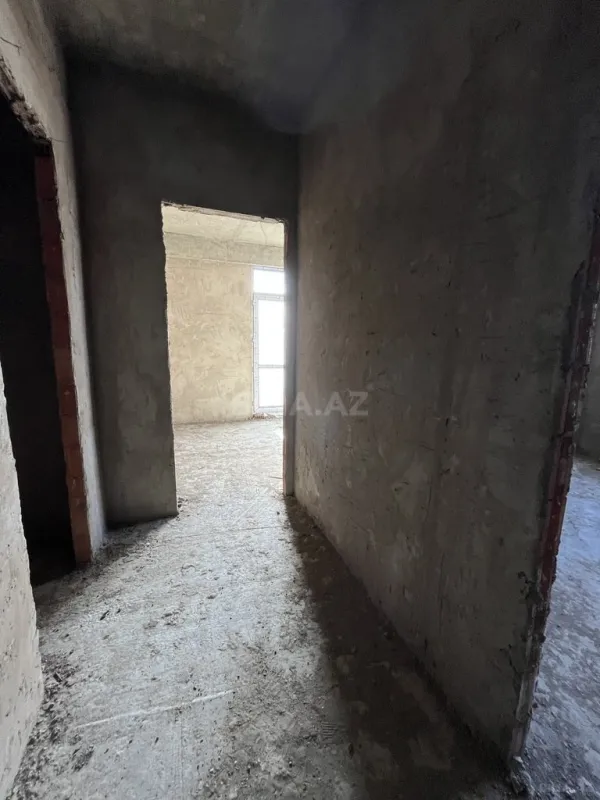 Satılır 2 otaqlı mənzil 85 m²