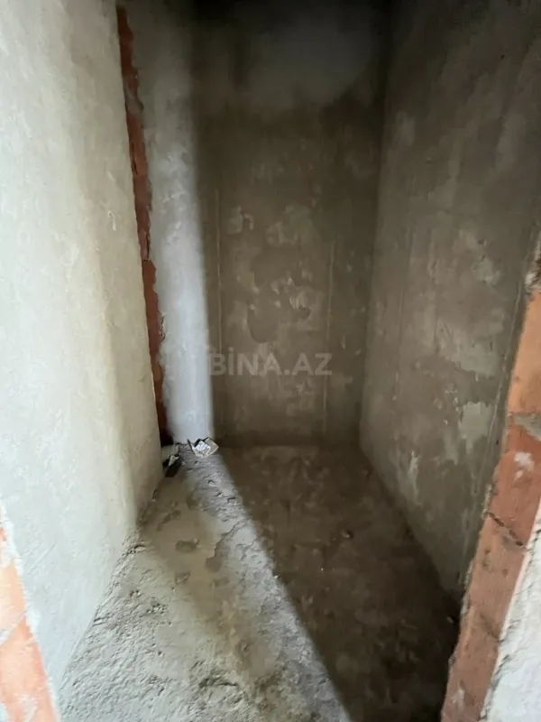 Satılır 2 otaqlı mənzil 85 m²