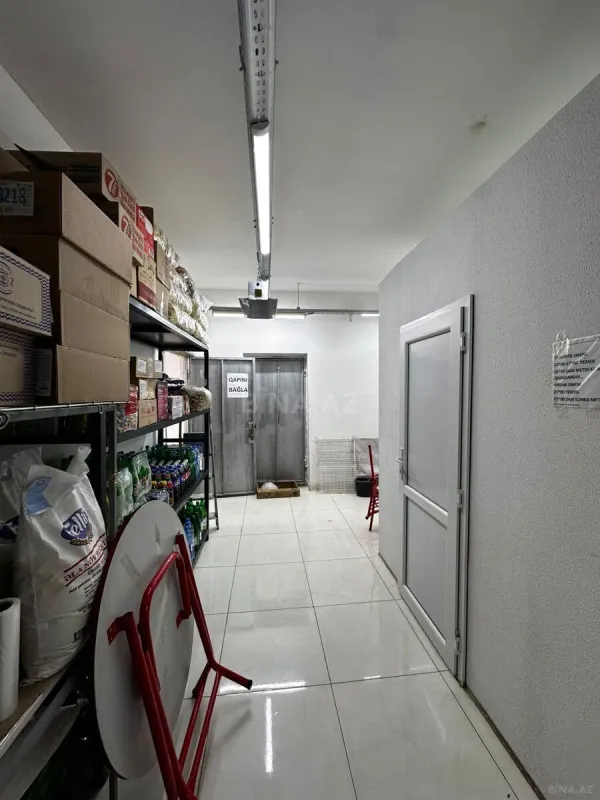 Satılır obyekt 220 m²