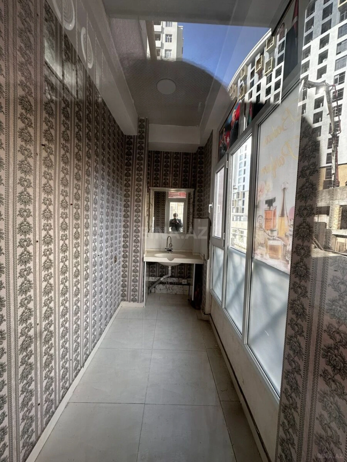 Satılır obyekt 220 m²