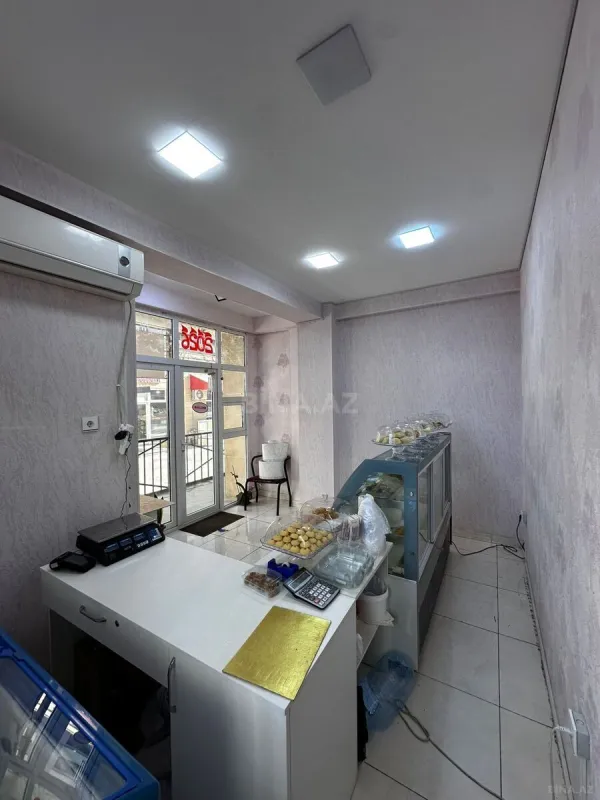 Satılır obyekt 220 m²