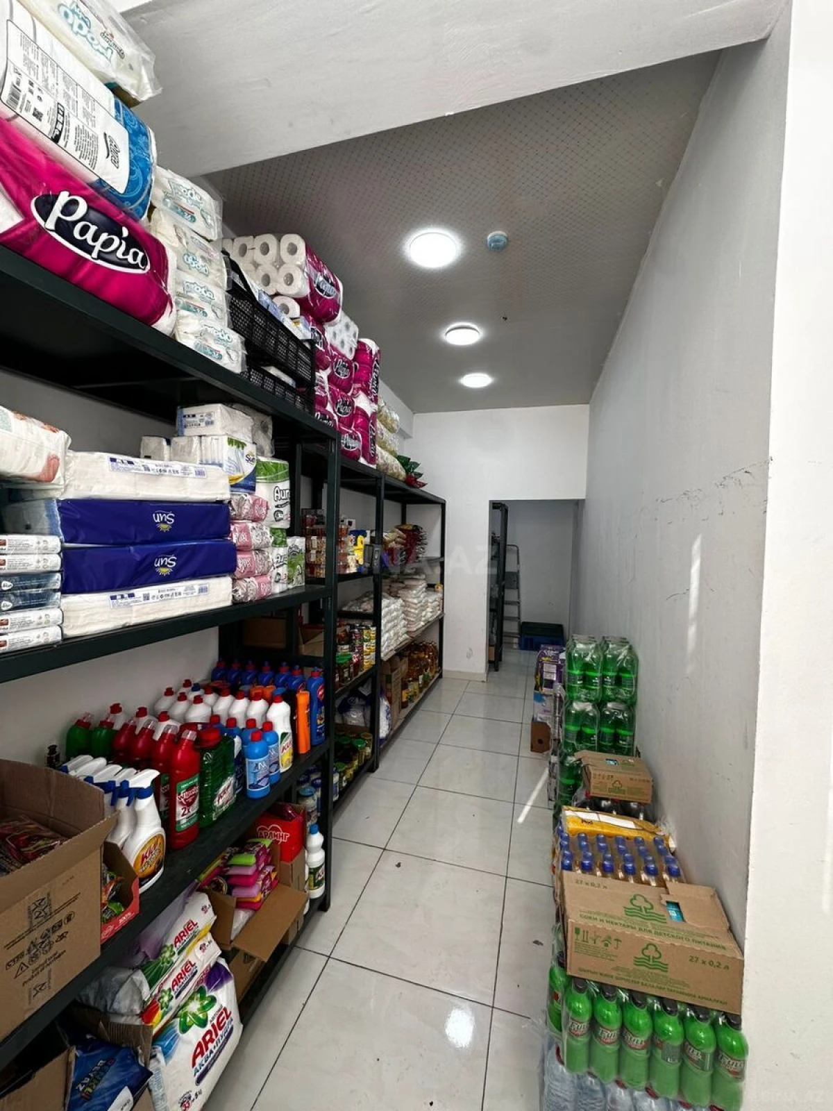 Satılır obyekt 220 m²