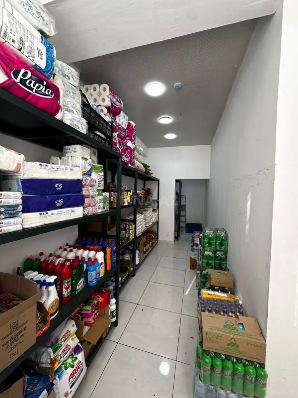 Satılır obyekt 220 m²