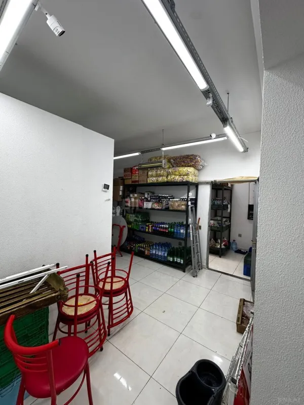 Satılır obyekt 220 m²