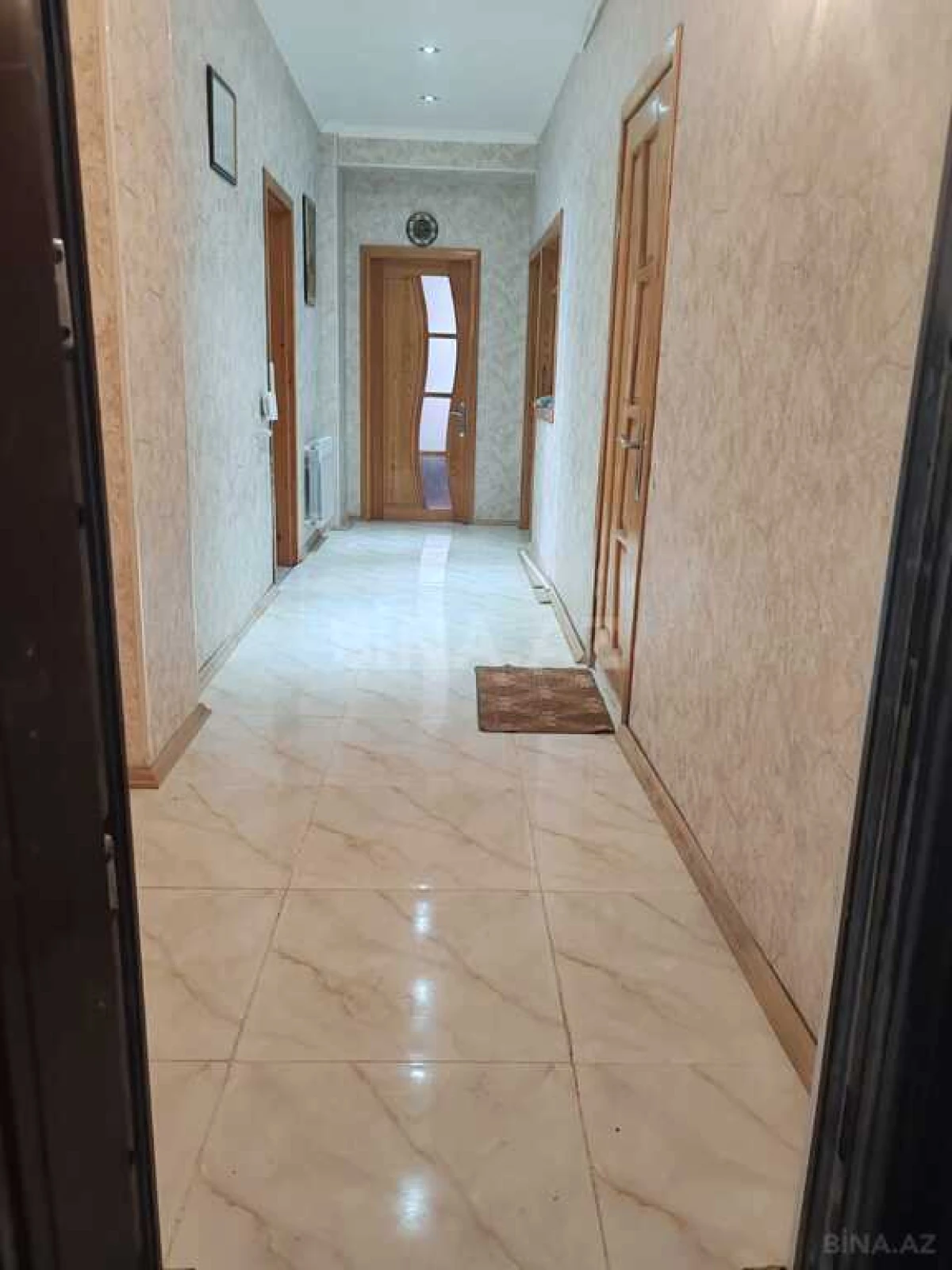 Satılır 2 otaqlı mənzil 75 m²