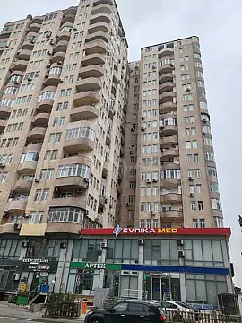 Satılır 2 otaqlı mənzil 75 m²