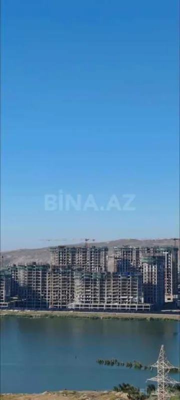 Satılır 2 otaqlı mənzil 75 m²