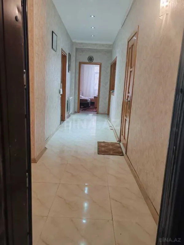 Satılır 2 otaqlı mənzil 75 m²