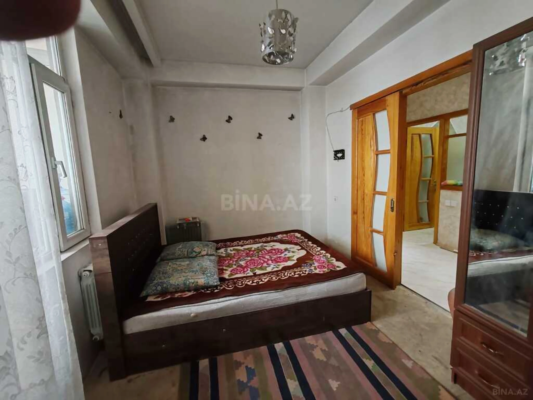 Satılır 2 otaqlı mənzil 75 m²