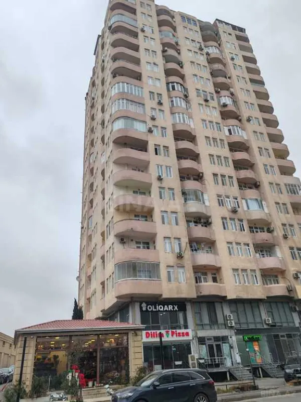 Satılır 2 otaqlı mənzil 75 m²