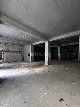 Satılır obyekt 450 m²