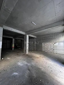 Satılır obyekt 450 m²